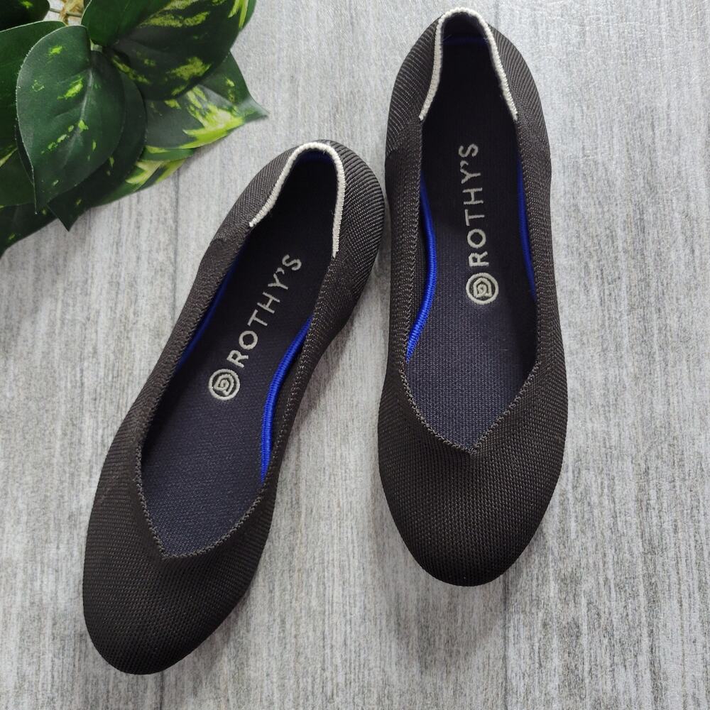 Rothy’s The Flat Round Toe Flat Black Solid White Heel Halo RETIRED Women's 9.5